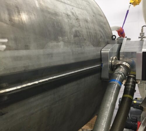 Ebflow welding head with local vacuum.