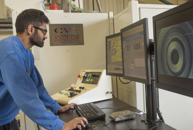 PC-based HMI for 60kV welding machine